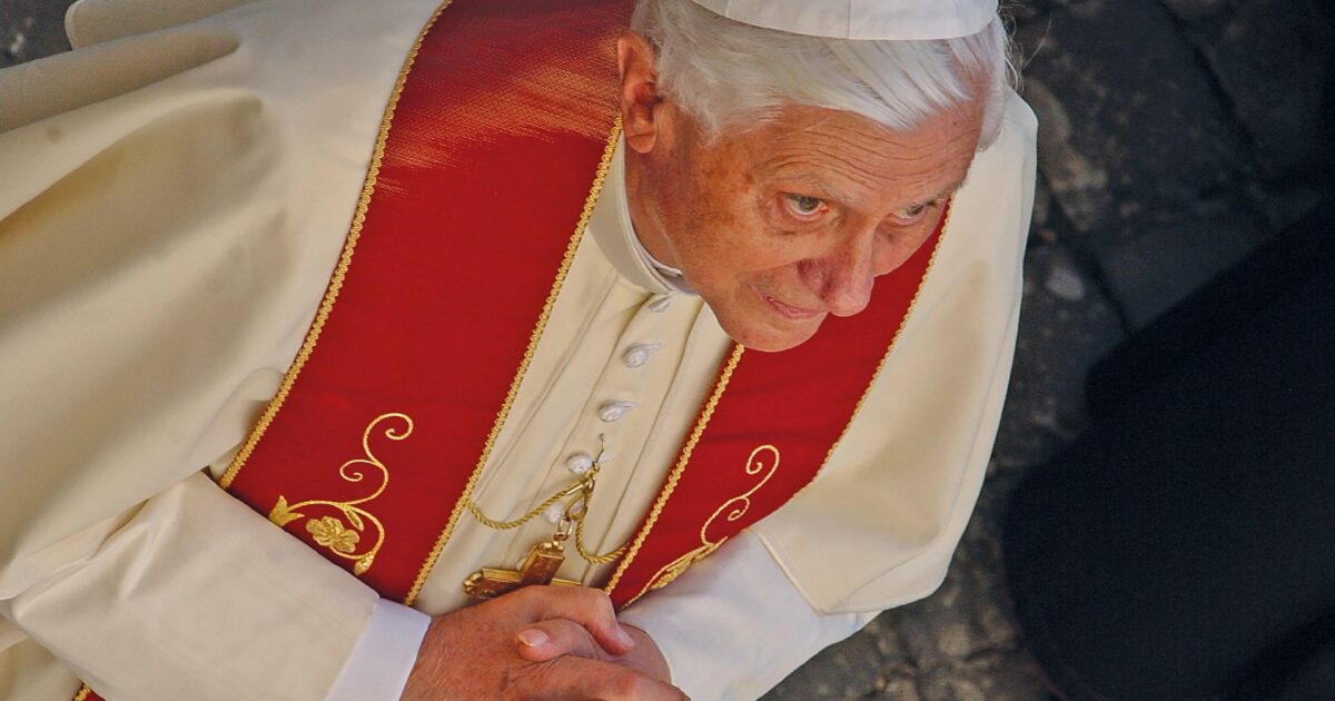 L’occhio dei popoli. Uno e trino