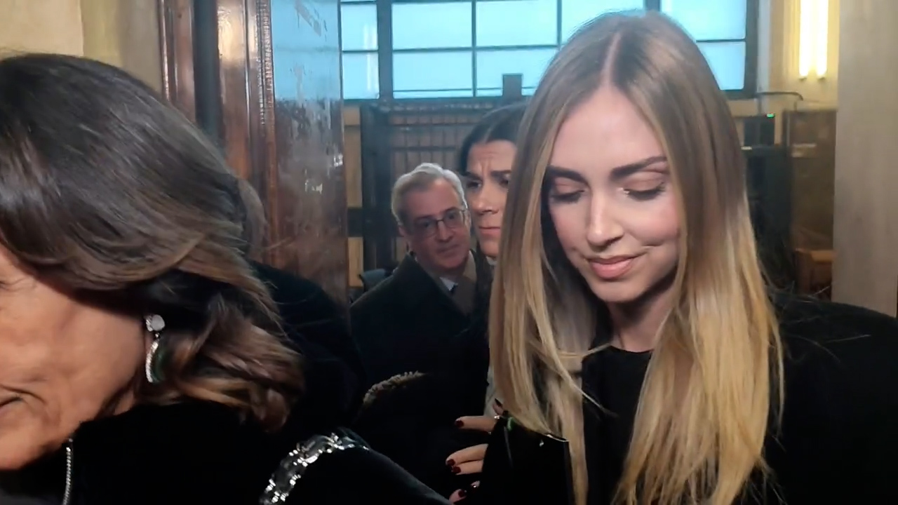 sono fiduciosa le parole di chiara ferragni dopo le richieste della procura sul caso pandoro gate