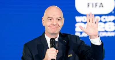 Copertina di Gianni Infantino diventa cittadino del Libano e finanzia un nuovo stadio: “È un simbolo del paese”