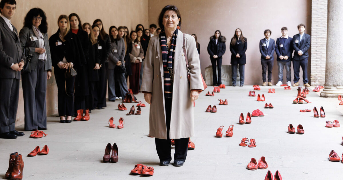 ddl stupro roccella rovescia l8217onere della prova il magistrato roia falso spetta al pm dimostrare l8217assenza di consenso da Ilfattoquotidiano.it ddl stupro roccella rovescia l8217onere della prova il magistrato roia falso spetta al pm dimostrare l8217assenza di consenso