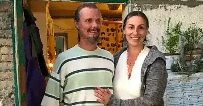 Famiglia nel bosco, nuova istanza contro l’allontamento dei figli. Tra i consulenti di parte nominato anche lo psichiatra cattolico Cantelmi