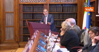 Copertina di La destra vuole appropriarsi di Pasolini, La Russa: “Msi non cacciò mai un omosessuale, il Pci sì” – Video