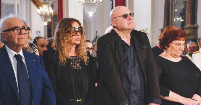 L’eredità di Baudo è un caso: 10 milioni e nessuno ha accettato