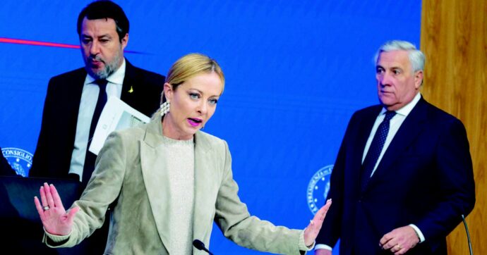 Manovra, restano i condoni. Si cerca un miliardo da banche & C.