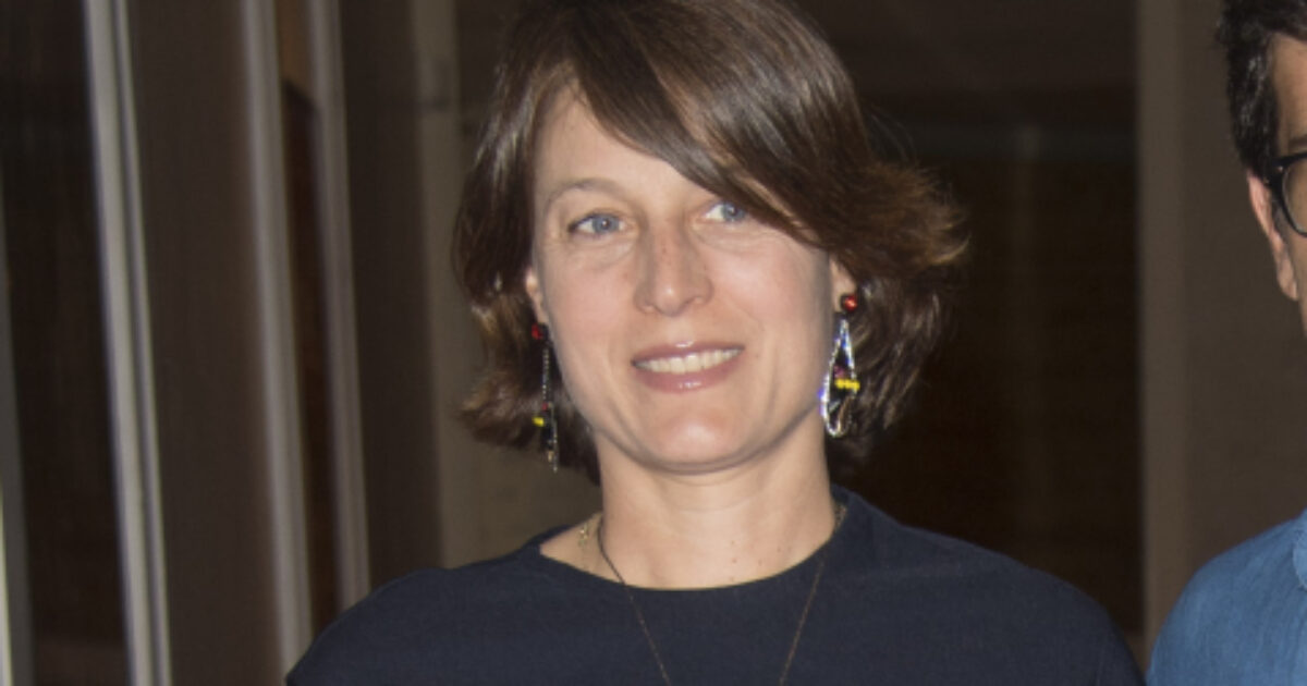 Ruba in casa dell’attrice di The New Pope a Testaccio e poi prende a calci e pugni i carabinieri: arrestato