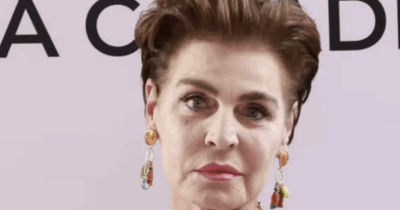 Copertina di “Il primo calcio mentre ero incinta, al ritorno dalla luna di miele. Ho passato 35 anni a sentirimi dire che ero pazza”: la modella Antonia Dell’Atte denuncia l’ex marito e Telecinco lo licenzia