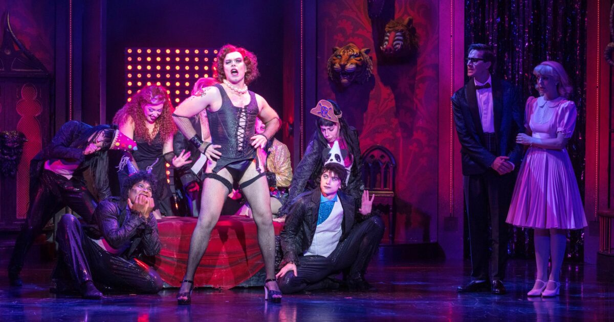 The Rocky Horror Show al Brancaccio, cinquant’anni dopo diverte e scandalizza ancora