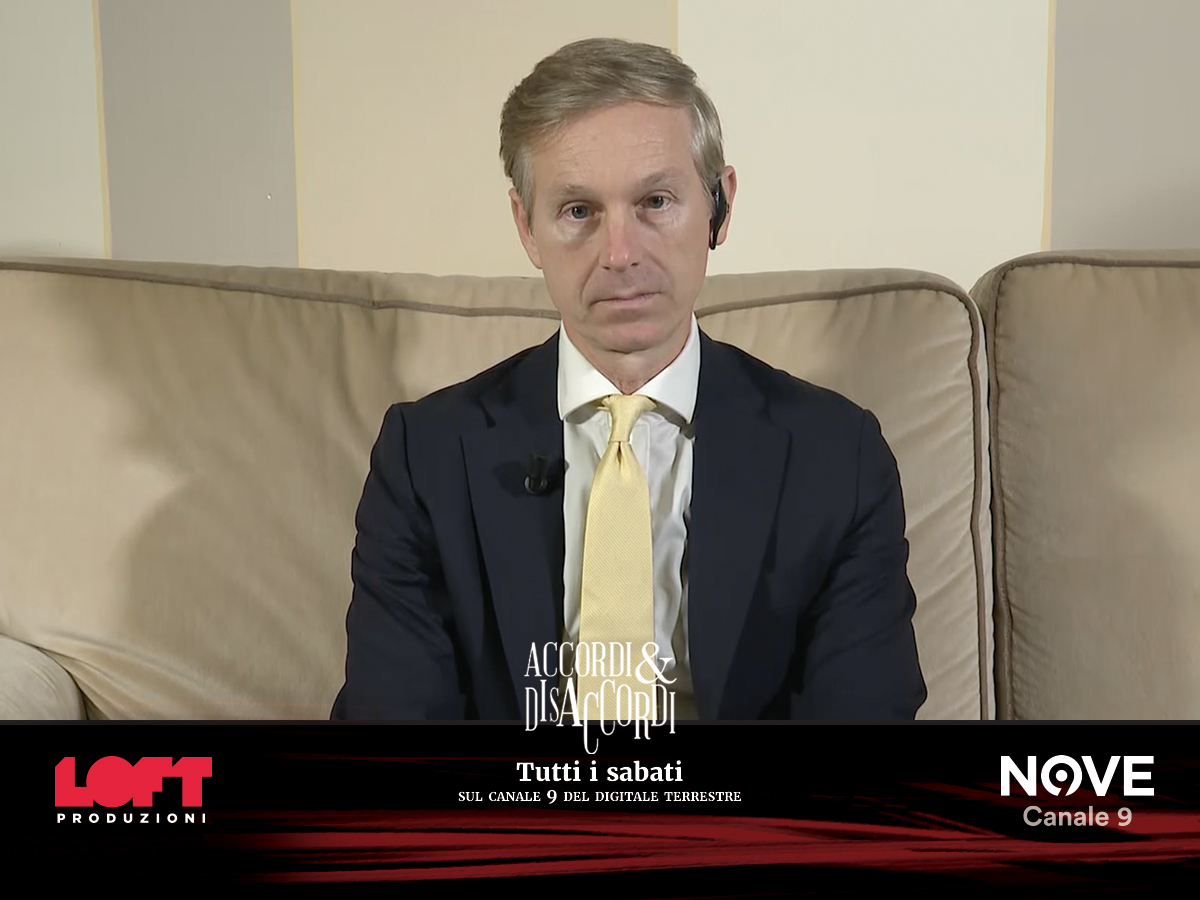 Orsini (Nove): “Reintrodurre la leva militare? Si usa una retorica morbida per non spaventare gli italiani, ma ci si prepara alla guerra” Orsini (Nove): “Reintrodurre la leva militare? Si usa una retorica morbida per non spaventare gli italiani, ma ci si prepara alla guerra”