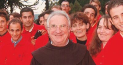 Copertina di Addio a padre Eligio     il frate degli ultimi