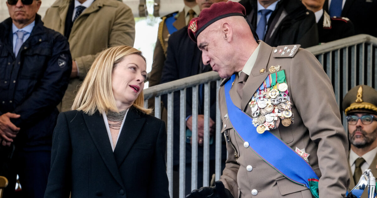 L’esercito vuole studiare filosofia a Bologna. Ma l’ateneo dice no al corso per i giovani ufficiali, ecco perché