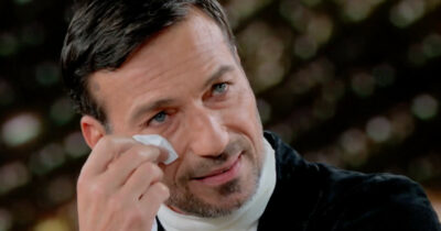 Copertina di “Ho ripreso 20 kg e mi hanno tolto tutti i farmaci. Sono stato 40 giorni in uno dei reparti d’ospedale più brutti”: Costantino Vitagliano a Verissimo