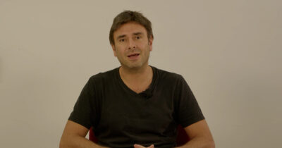 Copertina di Alessandro Di Battista presenta la collana Smartbook di Paper First e il suo ‘La Russia non è il mio nemico’