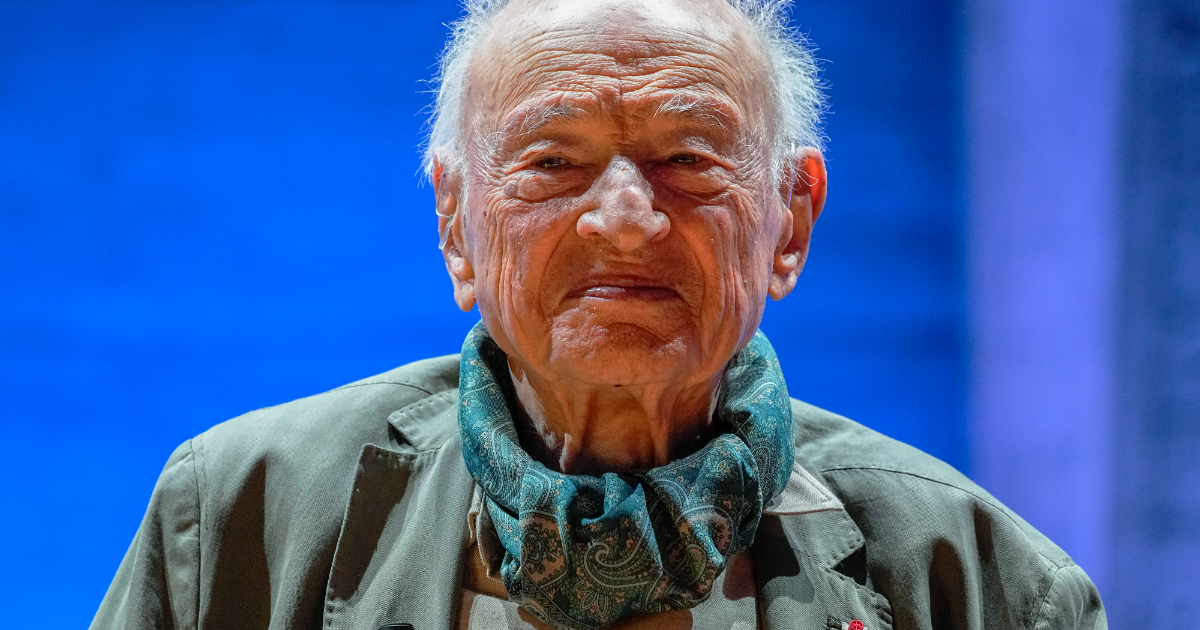 Edgar Morin contro riarmo ed escalation militare: non un soldo, né un soldato per la guerra Edgar Morin contro riarmo ed escalation militare: non un soldo, né un soldato per la guerra