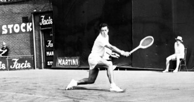 Copertina di Addio, monsieur Pietrangeli: ‘’Il principe’’ della racchetta ritratto da Scanzi