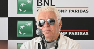 Copertina di “Si farà nel mio stadio, c’è parcheggio e ci sono 3mila posti. Se piovesse, potremmo rimandare”: così Pietrangeli descrisse il suo funerale