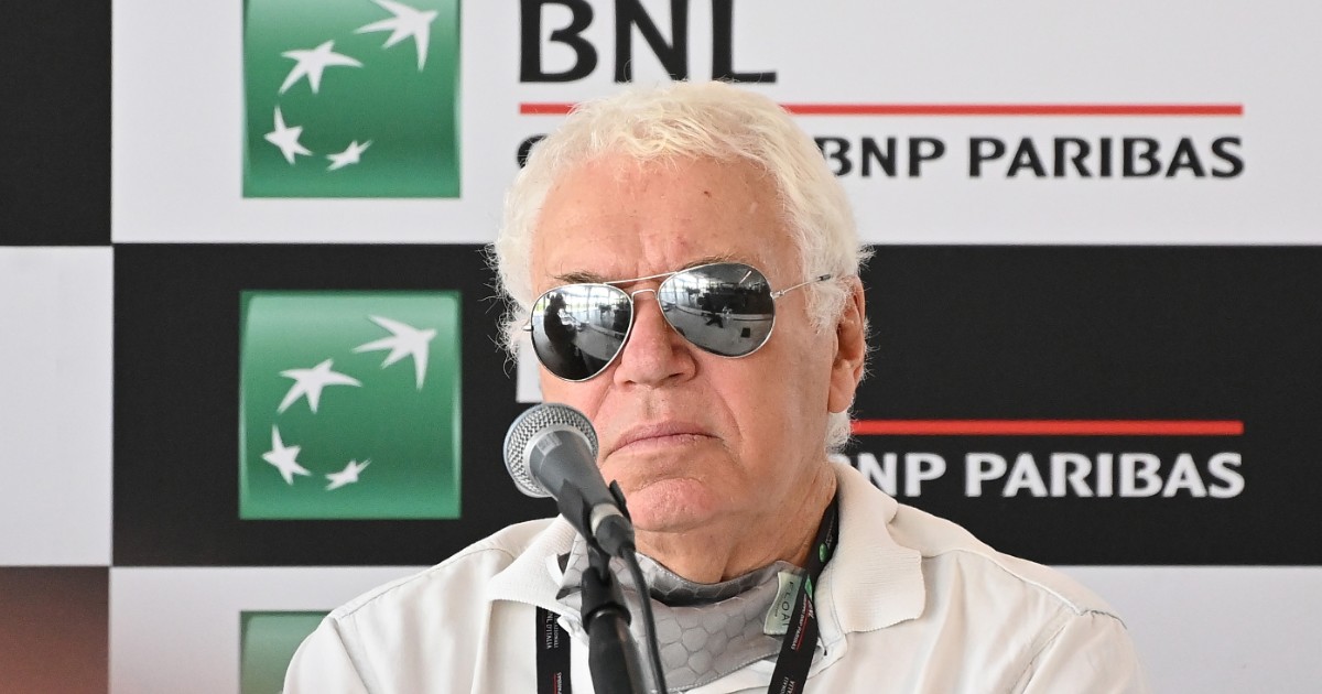 “Si farà nel mio stadio, c’è parcheggio e ci sono 3mila posti. Se piovesse, potremmo rimandare”: così Pietrangeli descrisse il suo funerale “Si farà nel mio stadio, c’è parcheggio e ci sono 3mila posti. Se piovesse, potremmo rimandare”: così Pietrangeli descrisse il suo funerale