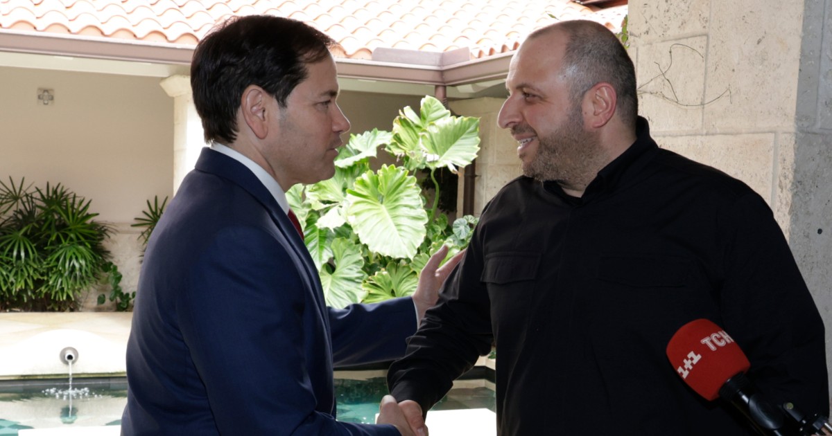 Guerra Russia Ucraina, “i colloqui di Miami incentrati sulla definizione dei confini”. Gli inviati di Kiev: “Incontro difficile ma non negativo” Guerra Russia Ucraina, “i colloqui di Miami incentrati sulla definizione dei confini”. Gli inviati di Kiev: “Incontro difficile ma non negativo”