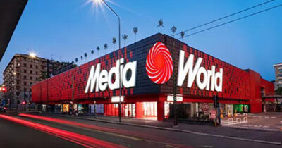 Copertina di Mediaworld diventa cinese: il gruppo di Pechino Jd acquisisce l’85,2% della holding tedesca Ceconomy