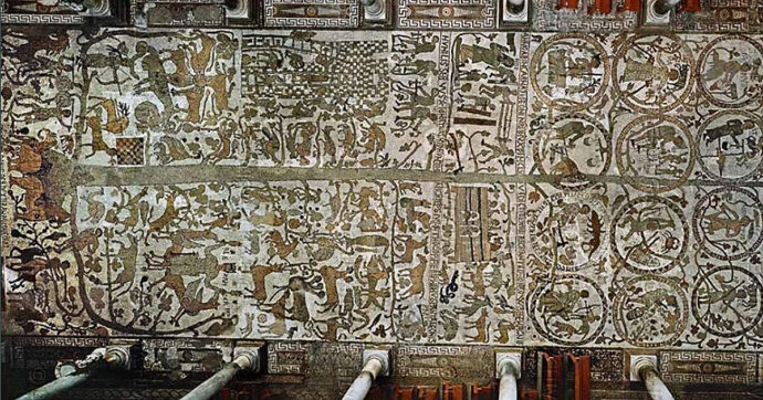 Caro sindaco di Otranto: ora che il mosaico della cattedrale non è più invisibile, mi fate cittadino onorario?