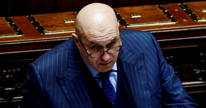 Ucraina, Lega contraria al decreto Armi per il 2026: ora il testo slitta