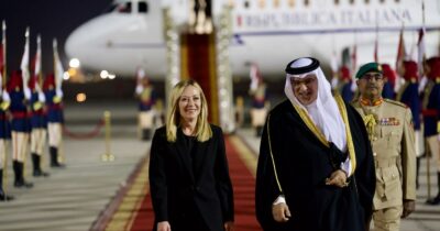 Copertina di Meloni: “Le dichiarazioni di Cavo Dragone? È una fase in cui bisogna misurare le parole. Si riferiva alla cybersicurezza”