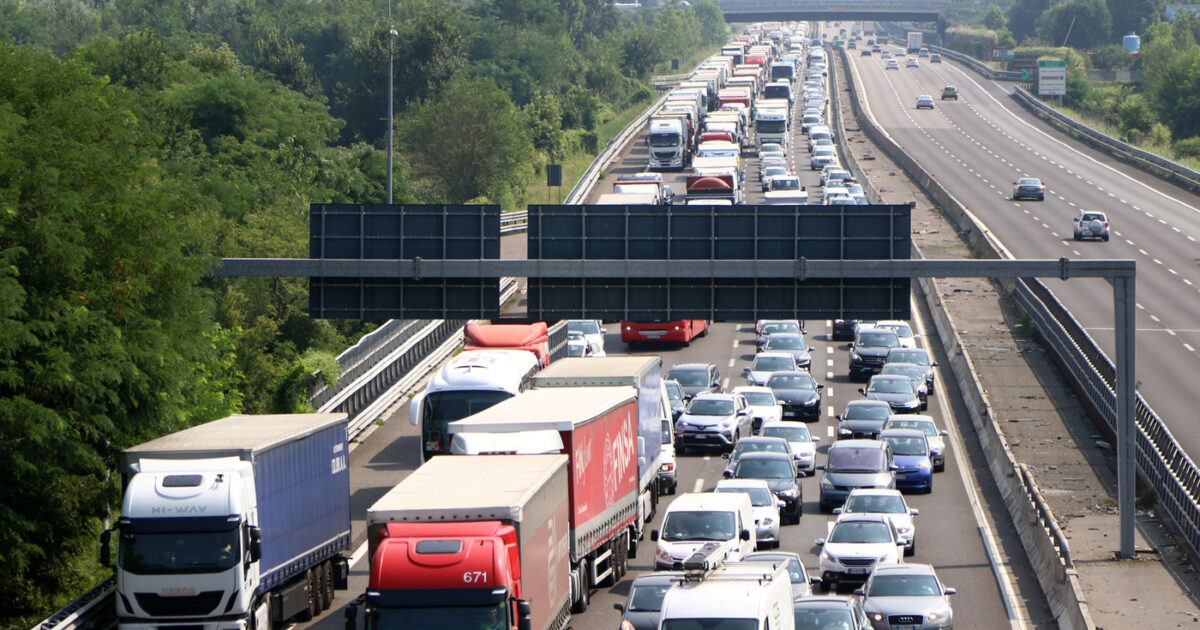 dal 2026 scattano i rimborsi per i ritardi in autostrada causati da cantieri e traffico tutto quello che c8217232 da sapere da Ilfattoquotidiano.it dal 2026 scattano i rimborsi per i ritardi in autostrada causati da cantieri e traffico tutto quello che c8217232 da sapere