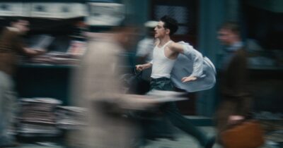 Copertina di Marty Supreme, l’epopea dell’outsider secondo Josh Safdie: Chalamet travolgente in un’odissea pop