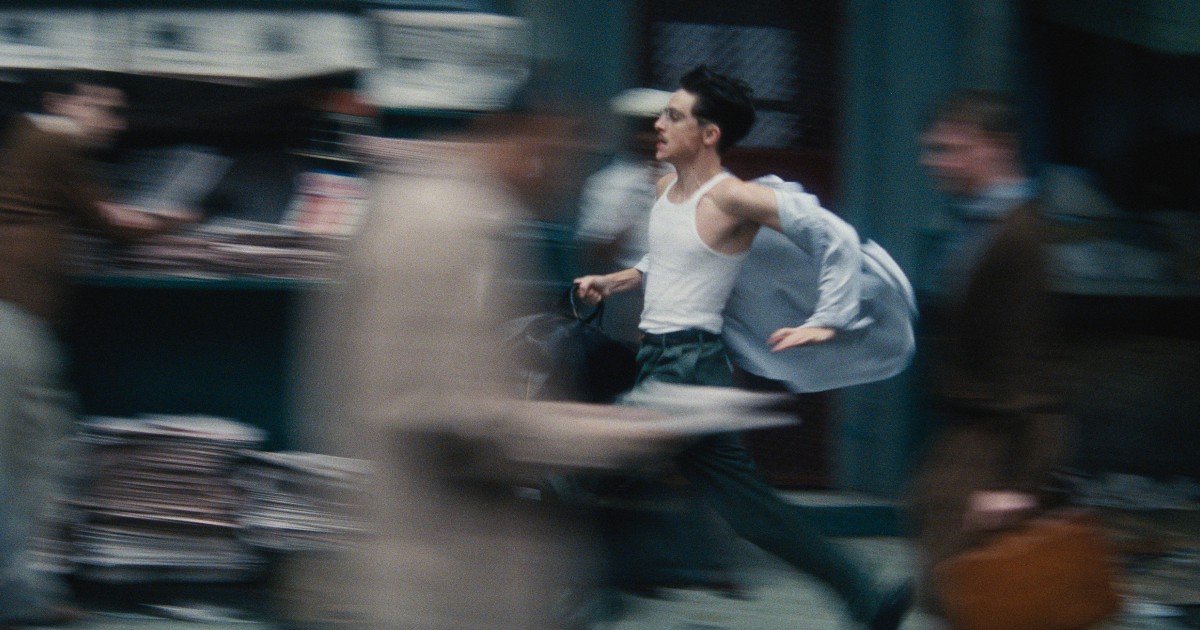 Marty Supreme, l’epopea dell’outsider secondo Josh Safdie: Chalamet travolgente in un’odissea pop