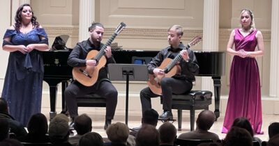 Copertina di “È un anello di congiunzione tra tradizione italiana e mercato musicale americano”: BravItalia conquista New York e gli USA