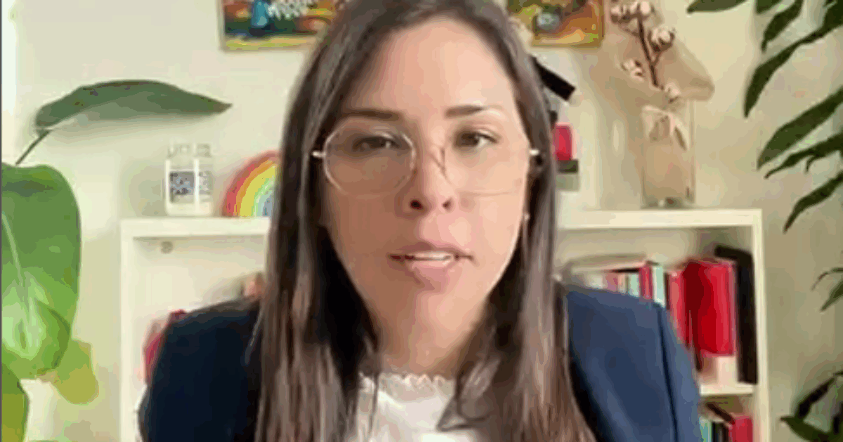 “Se tuo figlio è rabbioso, è colpa tua. I genitori di oggi sono pigri, non sanno insegnare il sacrificio e preferiscono fare i benefattori”: parla la psicologa Maria Rostagno