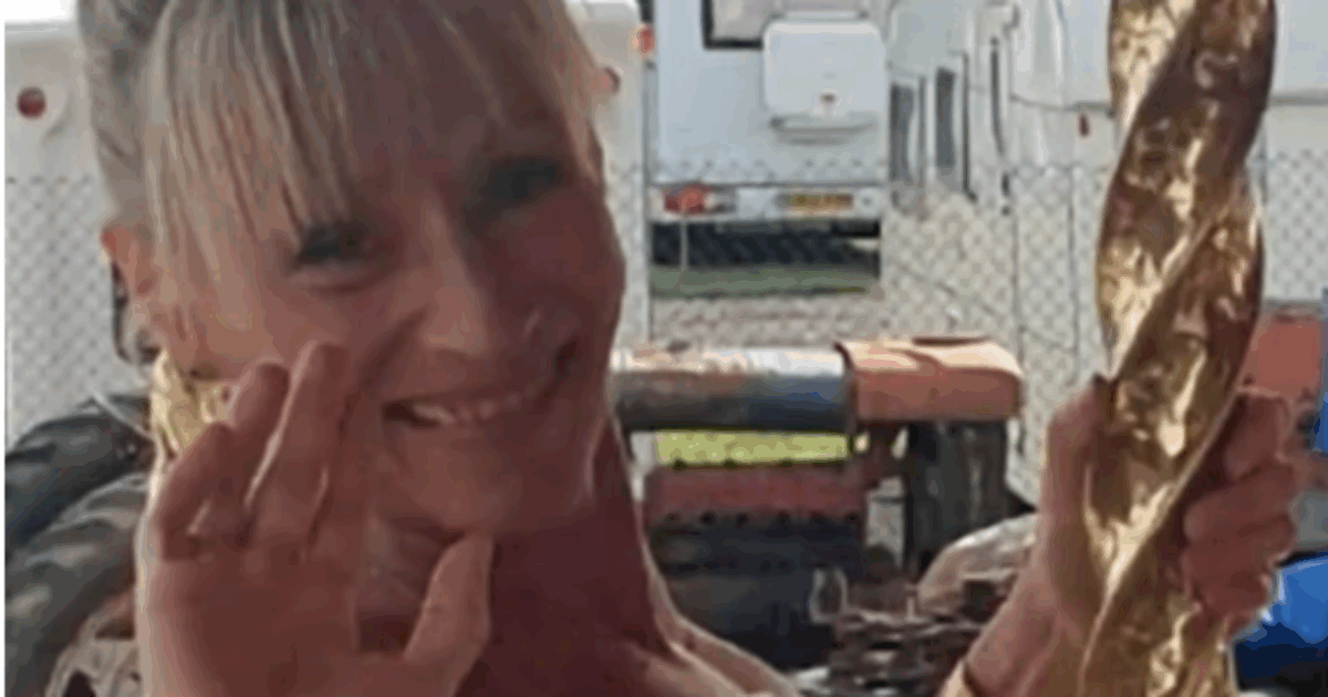 “Si è risvegliata all’obitorio”: ha una crisi epilettica mentre si prepara un toast, l’ambulanza la porta alla camera mortuaria anziché al pronto soccorso