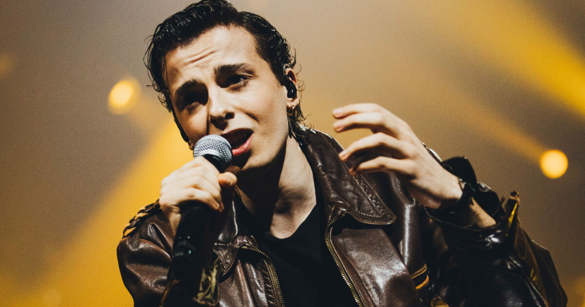 “X Factor è stato assurdo, Jake La Furia come un padre mi ha consigliato a non dire sempre sì. Non ho giocato a calcetto per non ammalarmi e rovinare le esibizioni. Chi vincerà? Rob”: parla Tomasi “X Factor è stato assurdo, Jake La Furia come un padre mi ha consigliato a non dire sempre sì. Non ho giocato a calcetto per non ammalarmi e rovinare le esibizioni. Chi vincerà? Rob”: parla Tomasi