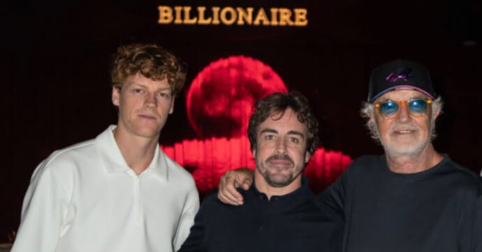 Sinner è a Dubai: cena con Alonso e Briatore e Gp di Formula 1 nel weekend, in attesa della nuova stagione