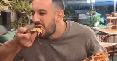 Copertina di Prende 25 chili mangiando solo cibo spazzatura per dimostrare ai suoi follower che poi li perderà ma muore per arresto cardiaco: la tragica storia di Dmitry Nuyanzin