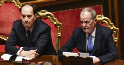 Copertina di Autonomia, il governo ci riprova e mette i Lep in manovra. Pd: “Pronti all’ostruzionismo”