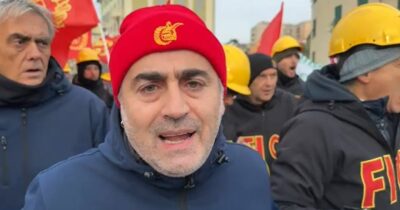 Copertina di De Palma (Fiom): “Meloni apra le porte di Palazzo Chigi. Non ci fermeremo fino a quando non ci daranno il lavoro”