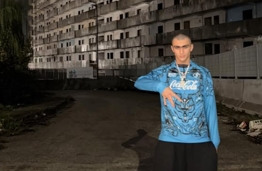 se i miei genitori hanno sofferto una volta con pap224 in autostrada gli chiedevo di correre mi sono aggrappato urlando al finestrino8230 se non avessi fatto questi errori non avrei capito tante cose parla achille costacurta da Ilfattoquotidiano.it se i miei genitori hanno sofferto una volta con pap224 in autostrada gli chiedevo di correre mi sono aggrappato urlando al finestrino8230 se non avessi fatto questi errori non avrei capito tante cose parla achille costacurta