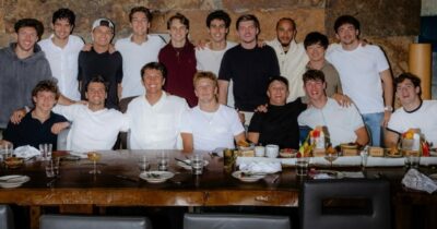 Copertina di F1, l'”ultima cena” dei piloti prima di Abu Dhabi: “Dresscode bianco, ma non tutti lo sapevamo”. E in tre erano assenti