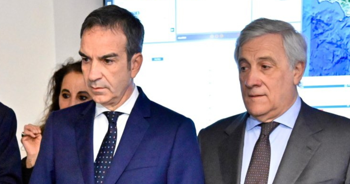 Forza Italia, faccia a faccia Occhiuto Tajani (tra i sospetti). Il governatore: “Non voglio fare una corrente” Forza Italia, faccia a faccia Occhiuto Tajani (tra i sospetti). Il governatore: “Non voglio fare una corrente”