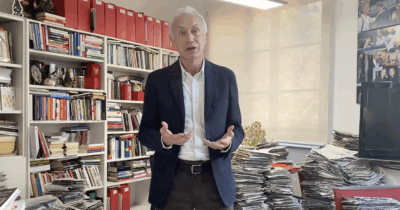 Copertina di “Non riceviamo soldi pubblici, dovete sostenerci voi”. Travaglio spiega perché è il momento di abbonarsi al Fatto Quotidiano a prezzo speciale. Solo fino al 9 dicembre!