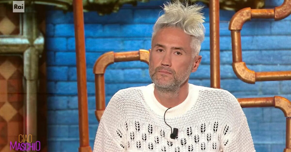 200 scoppiata una bomba a casa mi sono pentito quella sera di avergli detto che ero gay la confessione di vincenzo schettini sul suo coming out