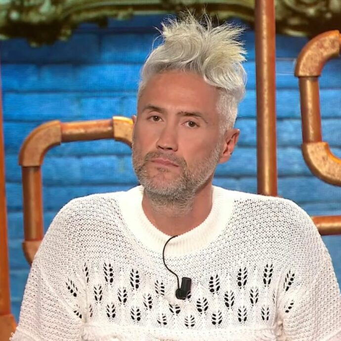 “È scoppiata una bomba a casa, mi sono pentito quella sera di avergli detto che ero gay”: la confessione di Vincenzo Schettini sul suo coming out