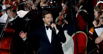 Copertina di In Vaticano il concerto di Natale con 3mila poveri: canta Bublè