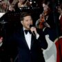 Copertina di In Vaticano il concerto di Natale con 3mila poveri: canta Bublè