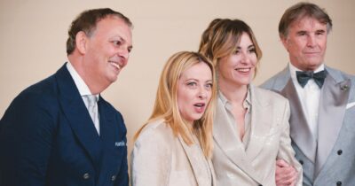 Copertina di Meloni&C. fanno lo spot per Cucinelli. Poi la corsa a rendere i vestiti su misura