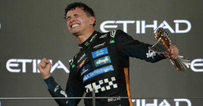 Copertina di Lando Norris è campione del mondo di Formula 1: McLaren in estasi, Verstappen vince ad Abu Dhabi ma non basta