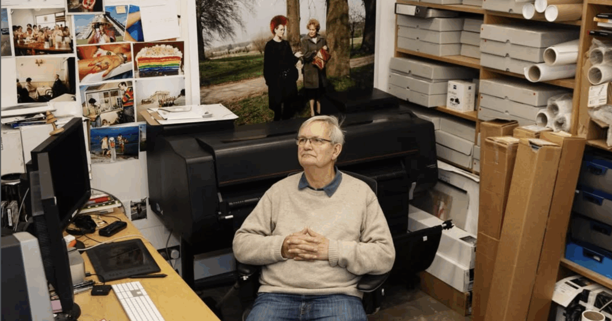 Morto a 72 anni il fotografo inglese Martin Parr: ha raccontato con ironia e sarcasmo i vizi della società contemporanea Morto a 72 anni il fotografo inglese Martin Parr: ha raccontato con ironia e sarcasmo i vizi della società contemporanea