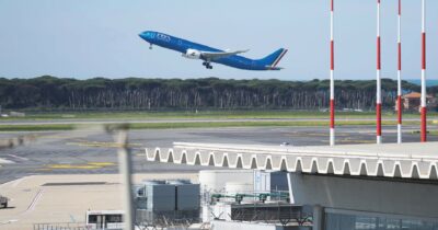 Copertina di Concessionari: la quarta pista di Fiumicino e il favore dei Benetton a Mps