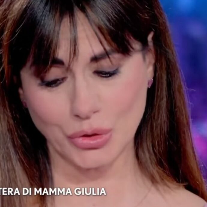 “L’ho perso molto prima che morisse”: Rossella Brescia, il dolore per l’Alzheimer del padre e la solitudine dopo 20 anni di coppia
