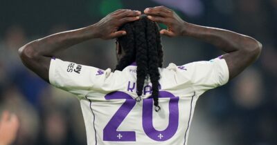 Copertina di Fiorentina ultima e con zero vittorie. Ma è impossibile (o quasi) che retroceda